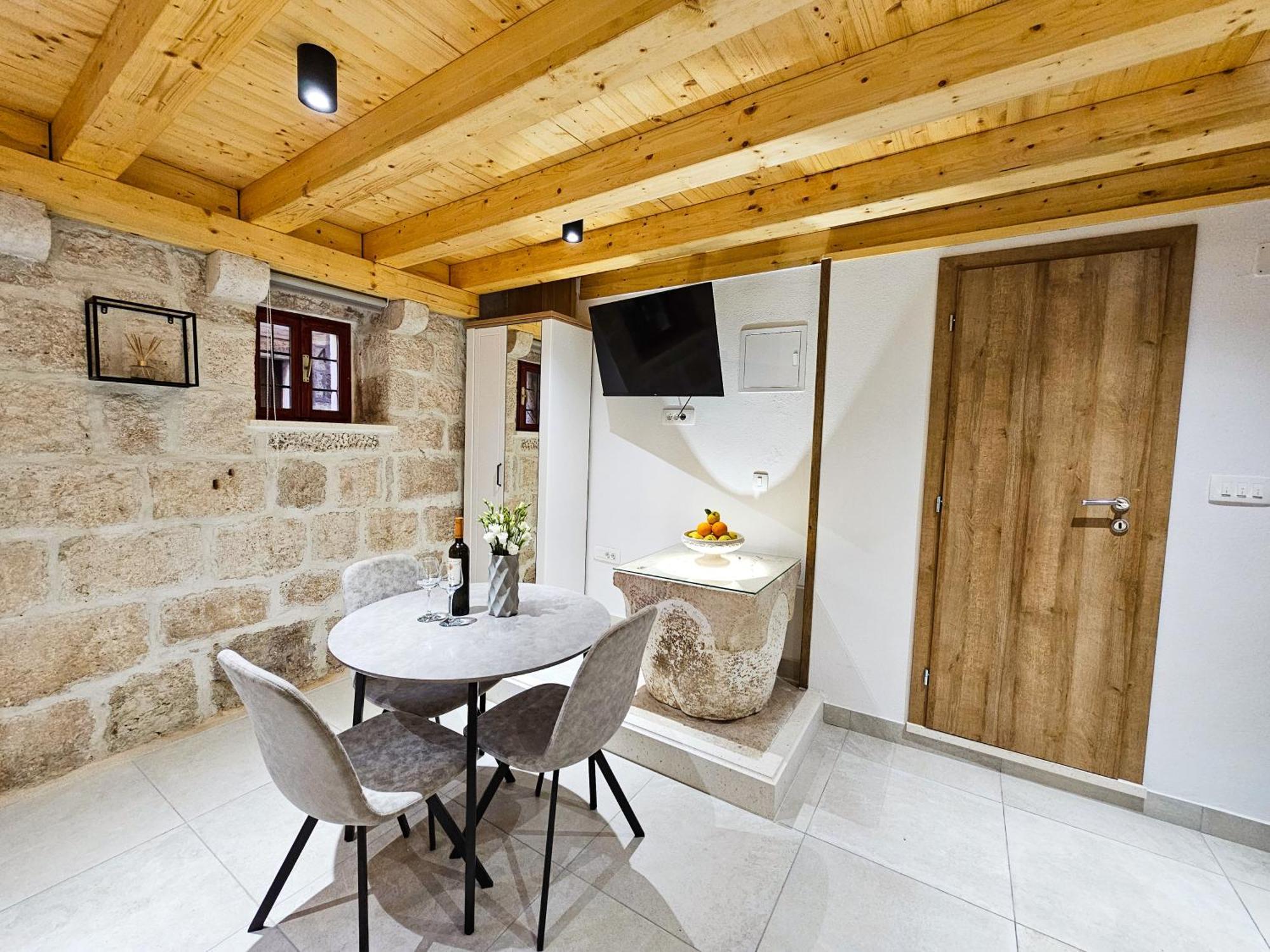 דירות House Kucija Old Town Korcula מראה חיצוני תמונה